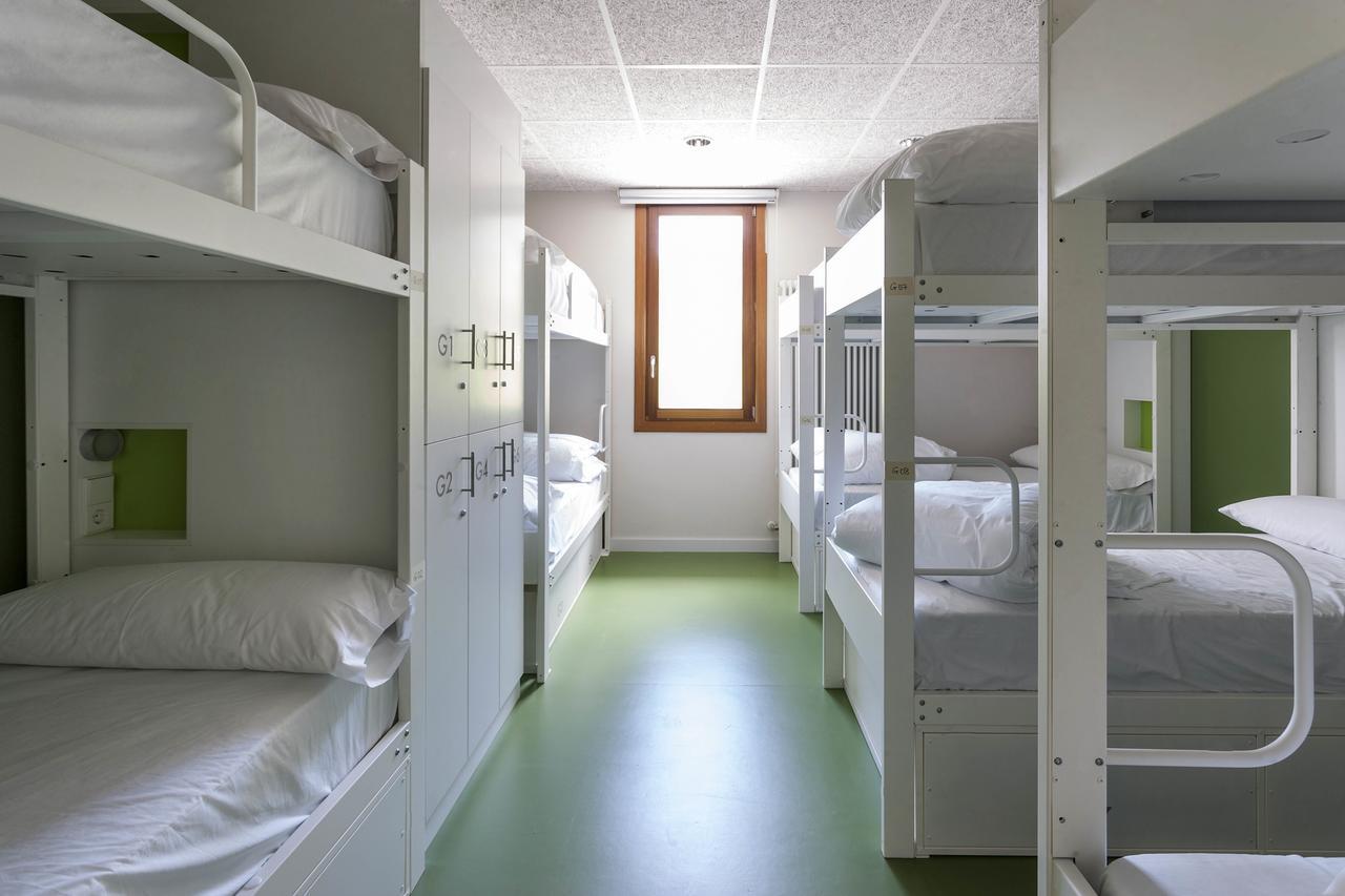 Youth Hostel Non Stop Inn By Irrisarri Land Igantzi Δωμάτιο φωτογραφία