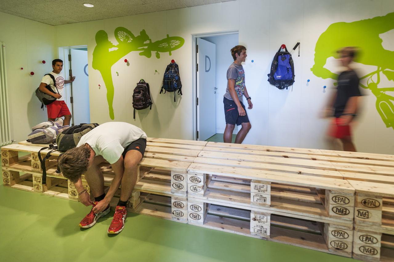 Youth Hostel Non Stop Inn By Irrisarri Land Igantzi Δωμάτιο φωτογραφία