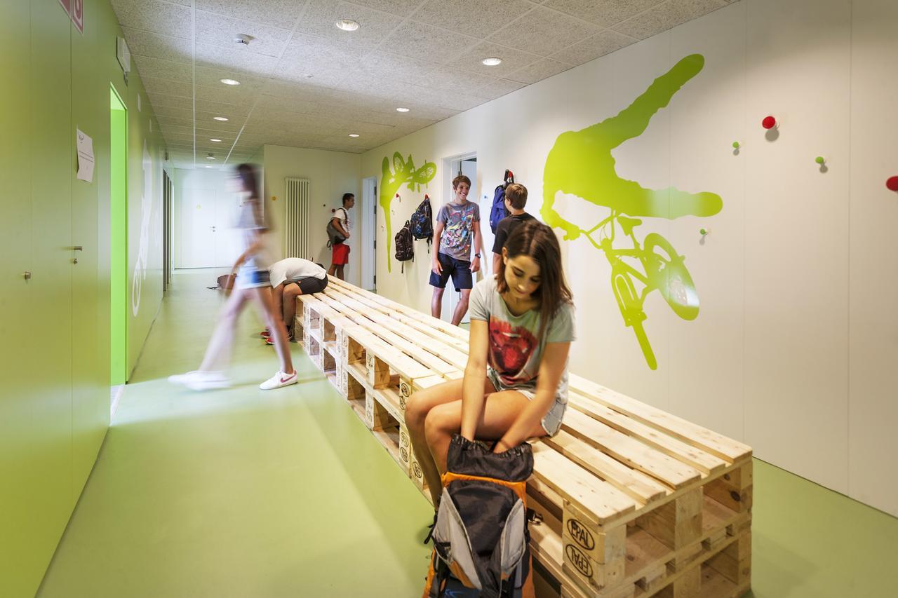 Youth Hostel Non Stop Inn By Irrisarri Land Igantzi Εξωτερικό φωτογραφία