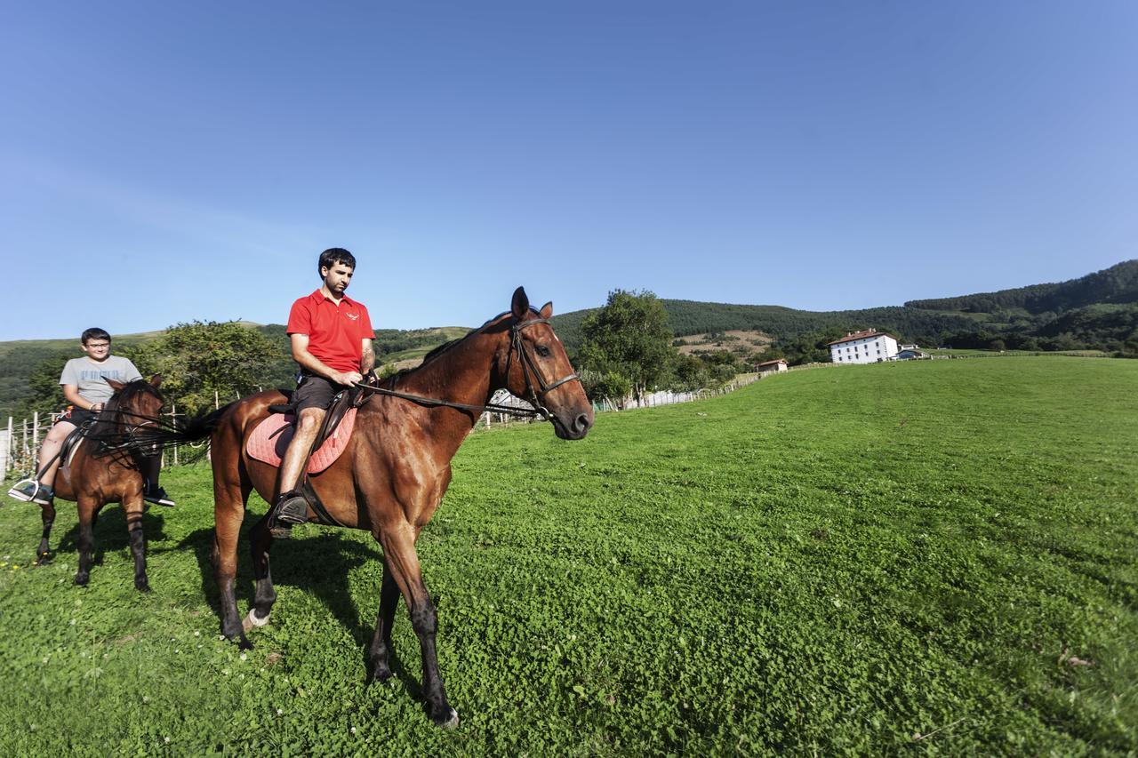 Youth Hostel Non Stop Inn By Irrisarri Land Igantzi Εξωτερικό φωτογραφία